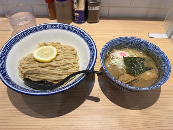 「つけ麺　200g」@狼煙 浦和店の写真