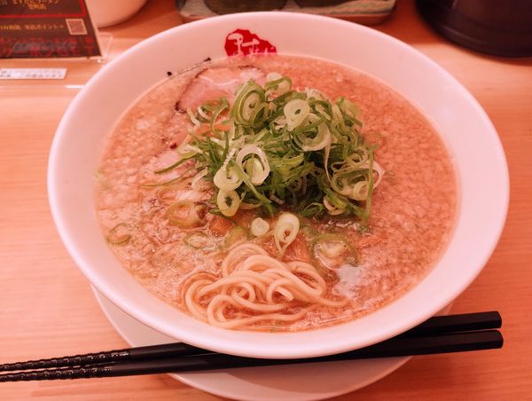 「ラーメン 850円」@京都銀閣寺 ますたにラーメン 室町店の写真