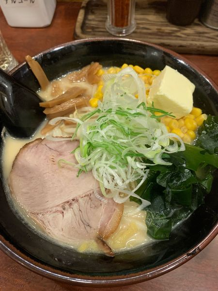 「札幌味噌ラーメン + バター ＋コーン」@北海道らーめん ひむろ 柏店の写真