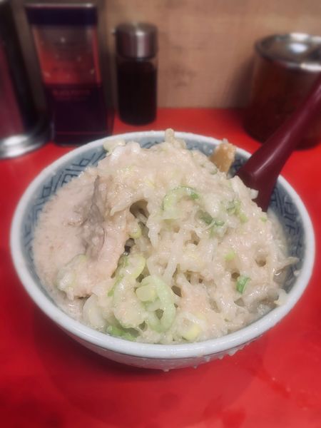「醤油ミニ（固め・ギタ￥800）」@らーめん弁慶 浅草本店の写真