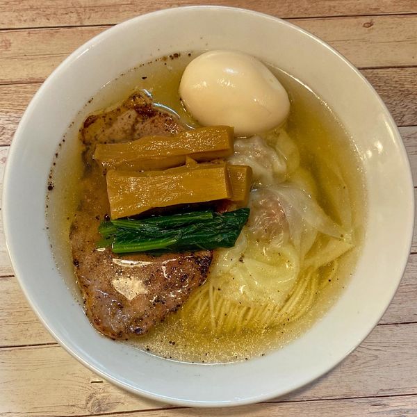 「鴨雲呑中華そば白（塩）¥1,000 味玉 ¥150」@世田谷中華そば 祖師谷七丁目食堂の写真