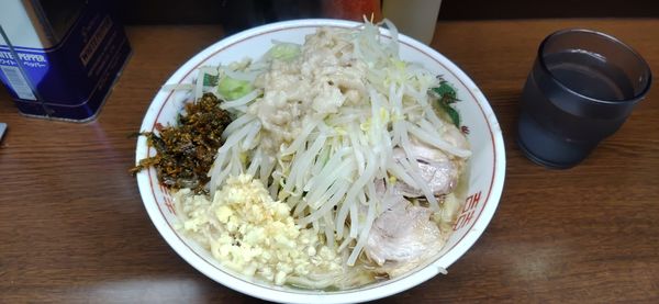 「小ラーメン（麺少なめ）ニンニク、アブラ、アレ（高菜）」@ラーメン二郎 横浜関内店の写真