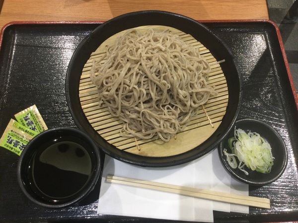 「大ざるそば　５５０円」@そば処 小木曽製粉所 イオンモール北戸田店の写真