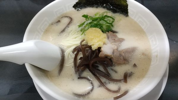 「ラーメン(¥600)」@博多天神 お茶の水店の写真