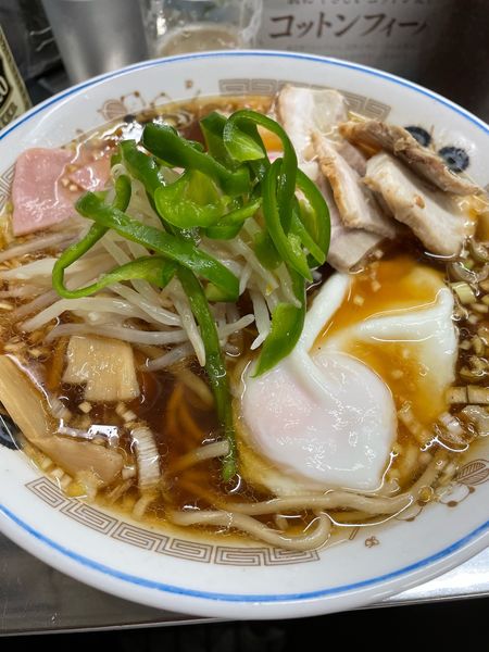 「五目チャーシューメン 半熟卵変更」@中華そば みたかの写真