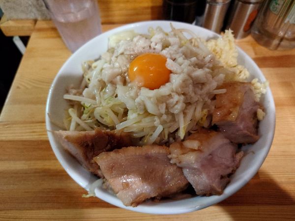 「肉増しまぜそば 並」@麺処 MAZERUの写真