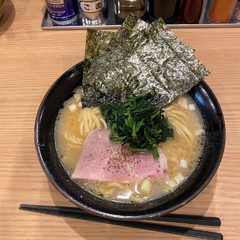 ラーメン 吟とんの画像