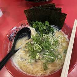 あさりバターの塩ラーメン  並860円