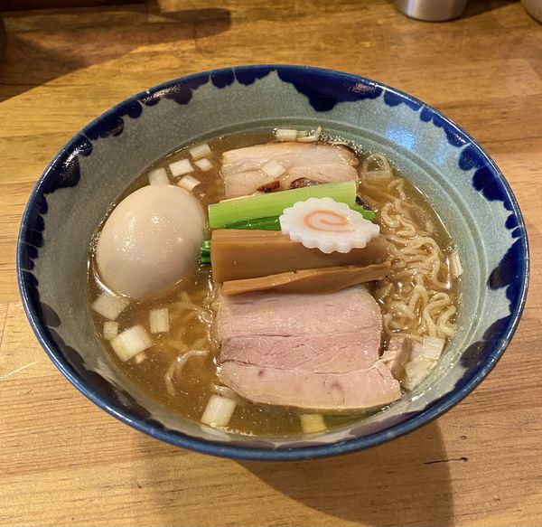 「上だしそば ¥900 ＆ 味玉 ¥150」@だしと麺 遊泳の写真