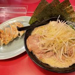 ネギチャーシュー(塩)＋餃子