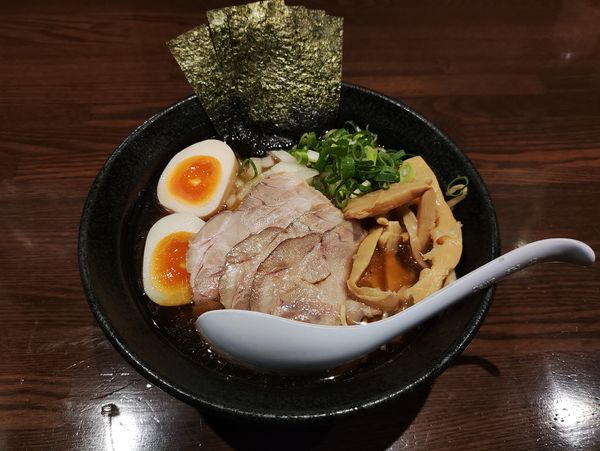 「特製煮干し中華そば」@煮干し中華そば 麺屋一禾の写真