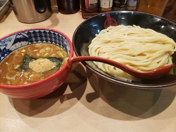 「つけ麺中盛あつもり」@三田製麺所 大船店の写真