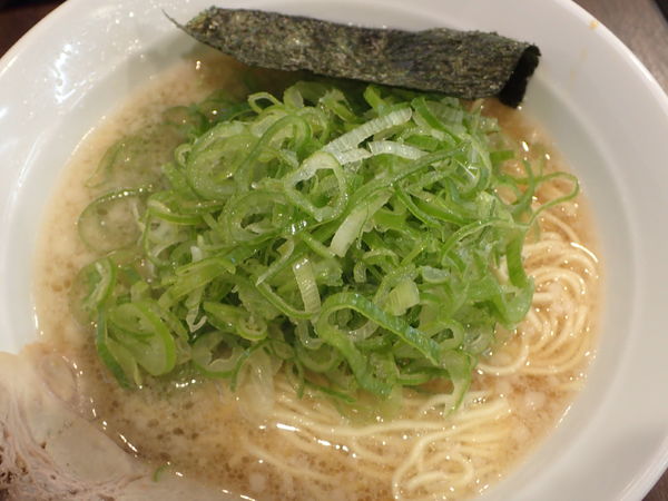 「塩青ネギらーめん」@ネギらーめん 麺友の写真