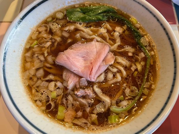 「エビチュウ 平打ち麺」@エービーディーシーの写真