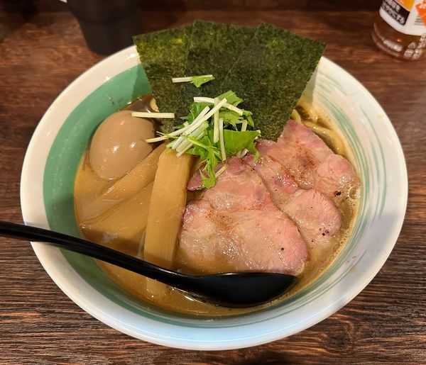 「特らぁめん」@自家製麺 麺屋 利八の写真