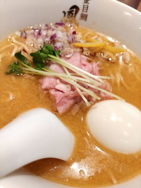 「金目鯛白湯らぁ麺」@金目鯛らぁ麺 鳳仙花 横浜店の写真