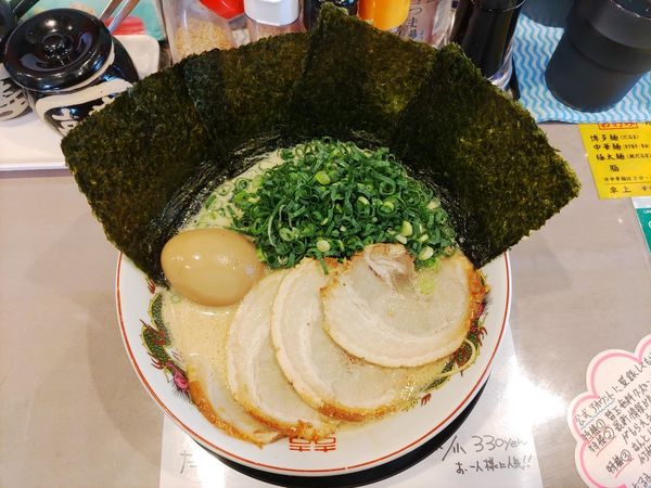 「得だるま+のり+替玉  ｷｸﾗｹﾞ抜き」@濃厚豚骨ラーメン だるま一家宇都宮分店 宇都宮分店の写真