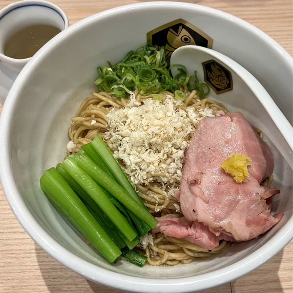 「鯛油そばスープ付830円」@真鯛らーめん 麺魚 船橋店の写真