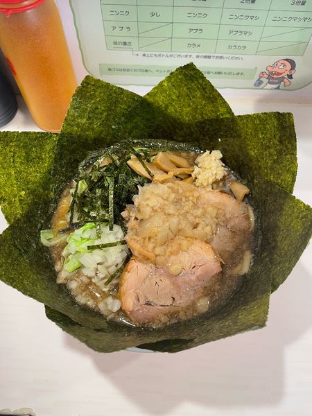 「限定煮干しラーメン＋のり8枚」@ハイパーファットンの写真