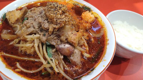 「辛スタミナラーメン、大盛り、小ライス」@名古屋スタミナらーめん アブラカラメの写真