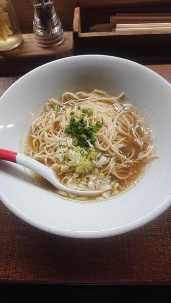 「投稿１００裏かけ煮干し蕎麦」@芛堂寺の写真