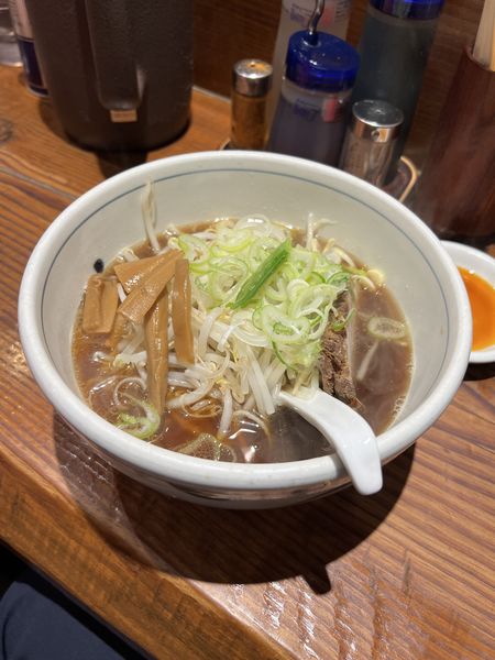 「醤油ラーメン」@赤坂一点張の写真
