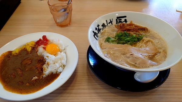 「濃厚豚骨中華」@中華そば厨の写真