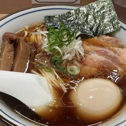 特製醤油らぁ麺
