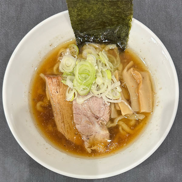 「醤油ら〜麺」@手打ち 蓮の写真