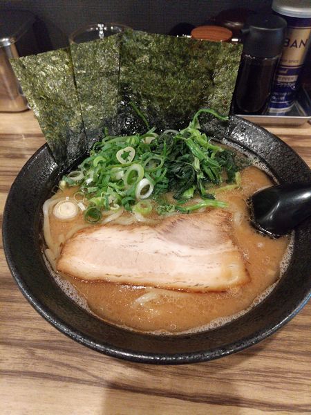 「ラーメン」@横浜家系ラーメン まる金 石川家の写真