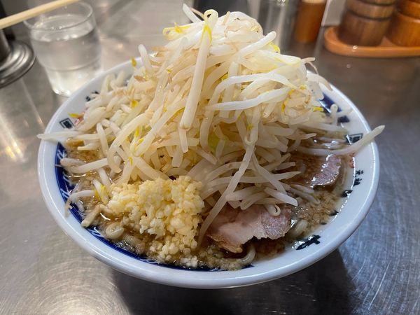 「ラーメン野菜増し+ニンニク」@ラーメン大 堀切店の写真