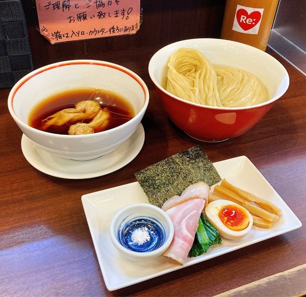 「つけめん＋麺大盛り＋ワンタン」@とものもとの写真