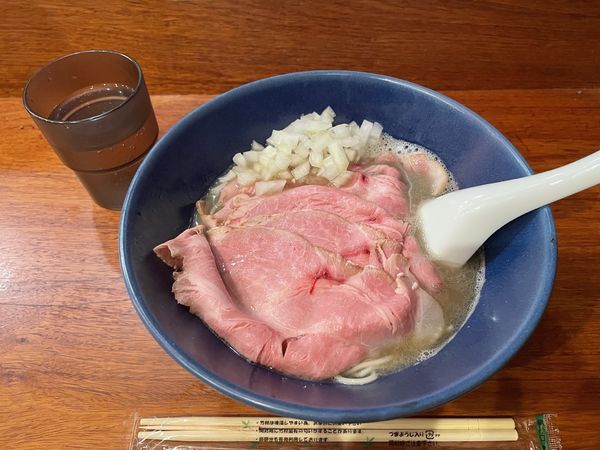 「煮干しそば 肉増し＋黒酢の和え玉」@麺処 にぼし香 横浜店の写真