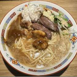 スタホル麺(ニンニク少なめ・アブラあり)ライスセット(ご飯少なめ)