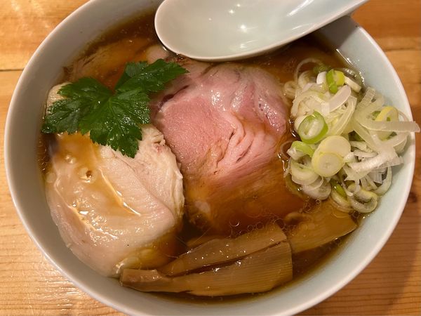 「スリヴァ しょうゆらうめん」@椎良神水の写真