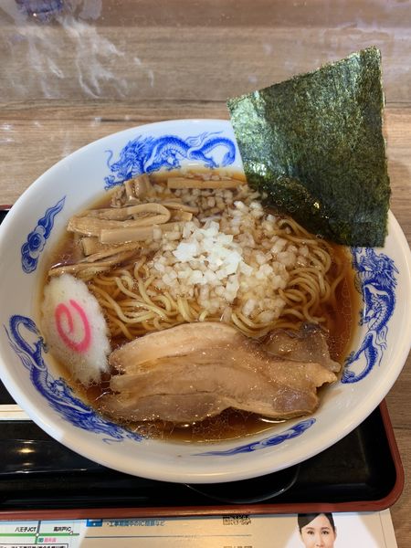「八王子ラーメン 730円」@麺処 山百合 中央自動車道 石川PA(上り)店の写真