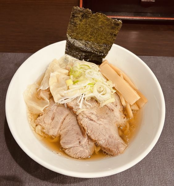 「塩海老ワンタン麺¥1130」@手打ち 蓮の写真