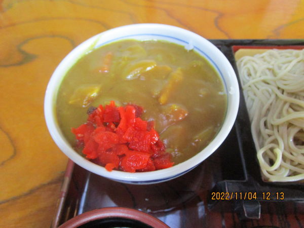 「カレー丼ともり蕎麦のセット 1000円」@おそば まるか家の写真
