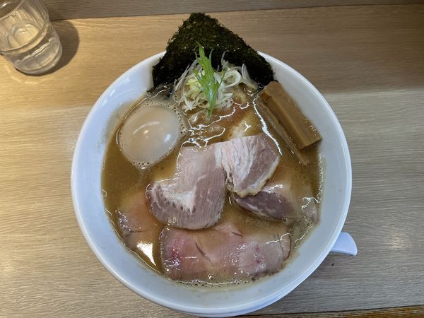 「特製平子中華そば」@らぁ麺 蒼空の写真