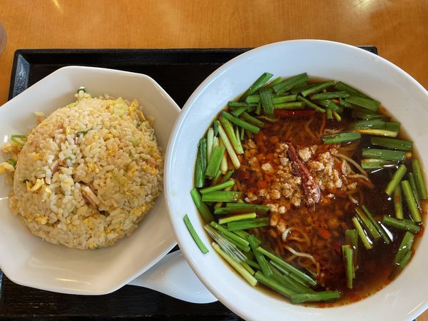 「ラーメンセット　￥８８０」@中華料理 雲龍の写真