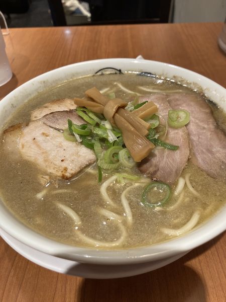 「濃厚煮干そば（950円）」@中華そば ひらこ屋 東京ラーメンストリート店の写真