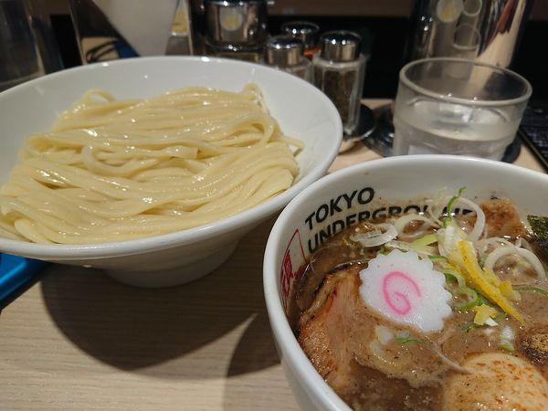 「特製つけ麺」@TOKYO UNDER GROUND RAMEN 頑者の写真