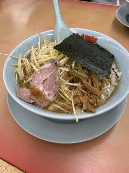 「プレミアム醤油豚骨」@ラーメン山岡家 野田店の写真