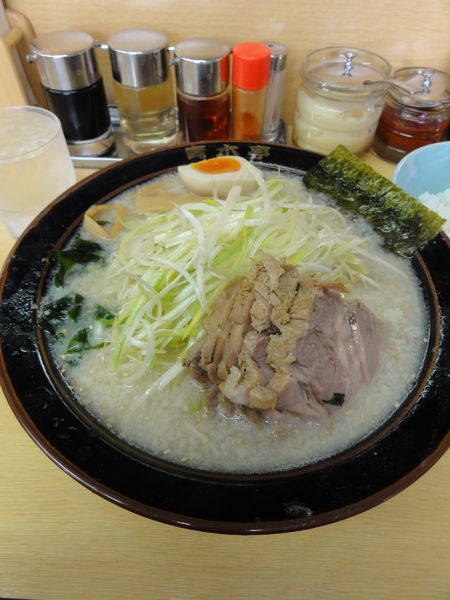 「定番塩950円硬め脂多め」@ラーメン青木亭 越谷店の写真