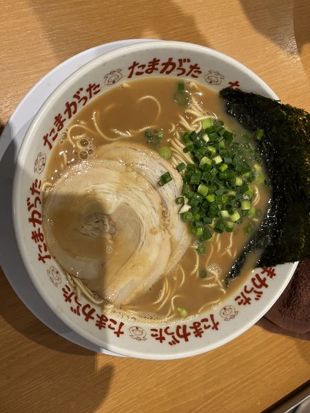 「らぁめん830円」@九州大分らぁめん たまがった 西口店の写真