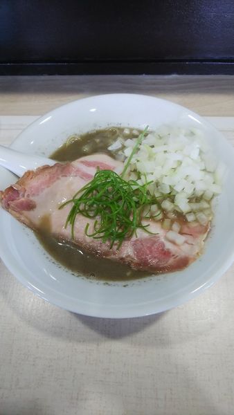 「煮干そば【塩】＋ 玉ねぎ」@中華そば ふじ野の写真