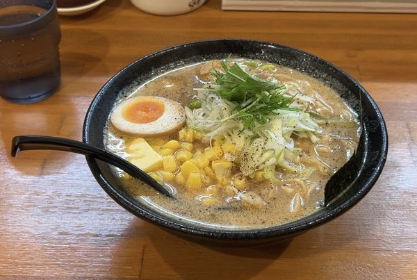 「帆立コーンバター味噌ラーメン」@風味絶佳 麺屋 まるきた商店の写真