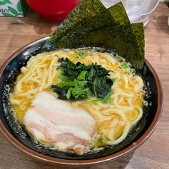 横浜家系ラーメン 武田家 札幌すすきの店の画像