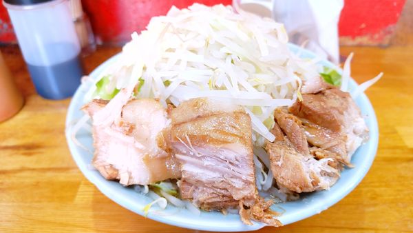 「チャーシューメン(ヤサイ)￥1,000」@ラーメン髭の写真