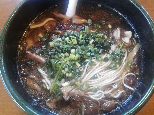 「キノコそば¥850」@しなそば 麺坊の写真